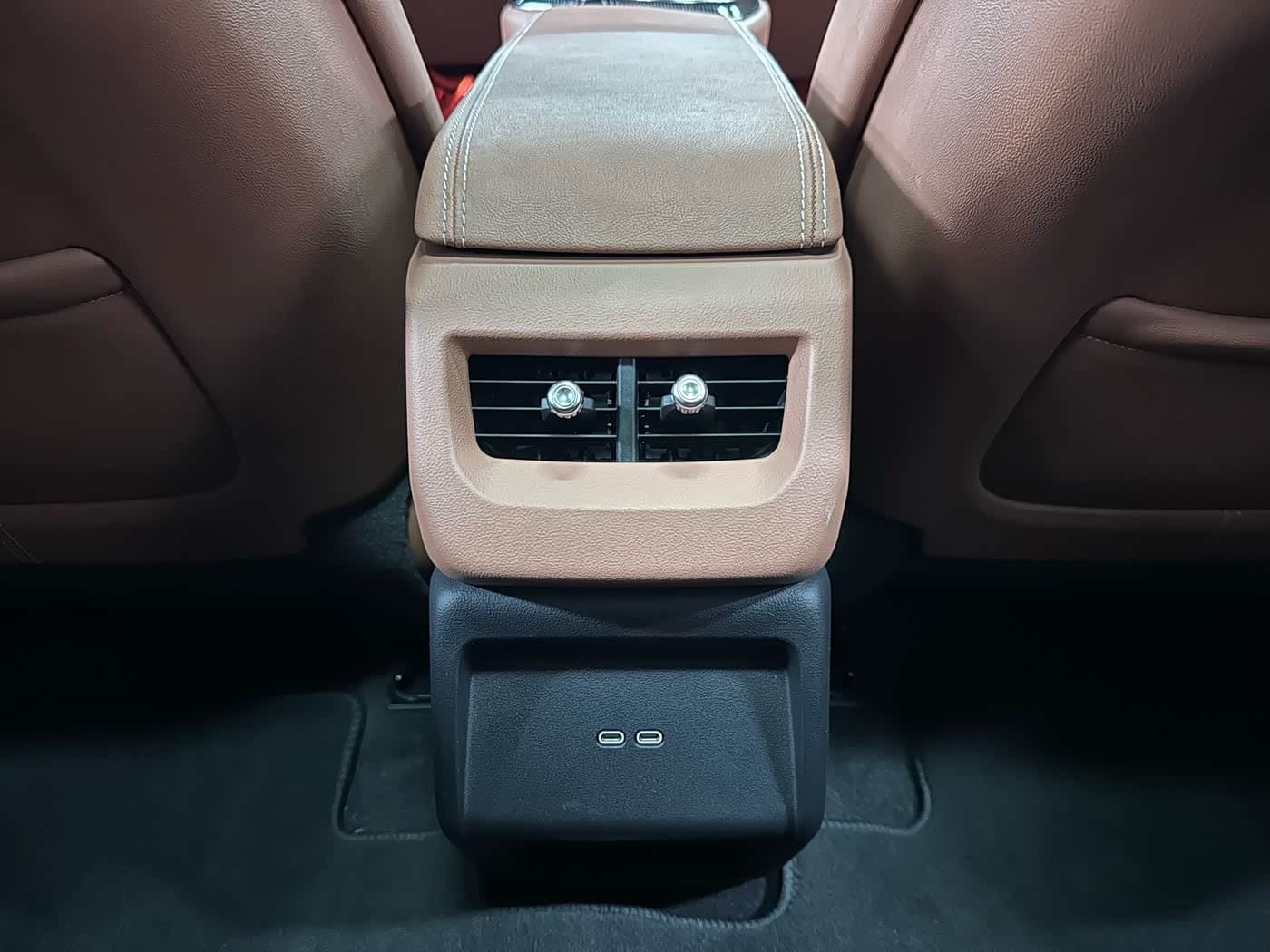 2024 Cadillac IQ Ao Ge Red, 5,000 km, China export – photo 18