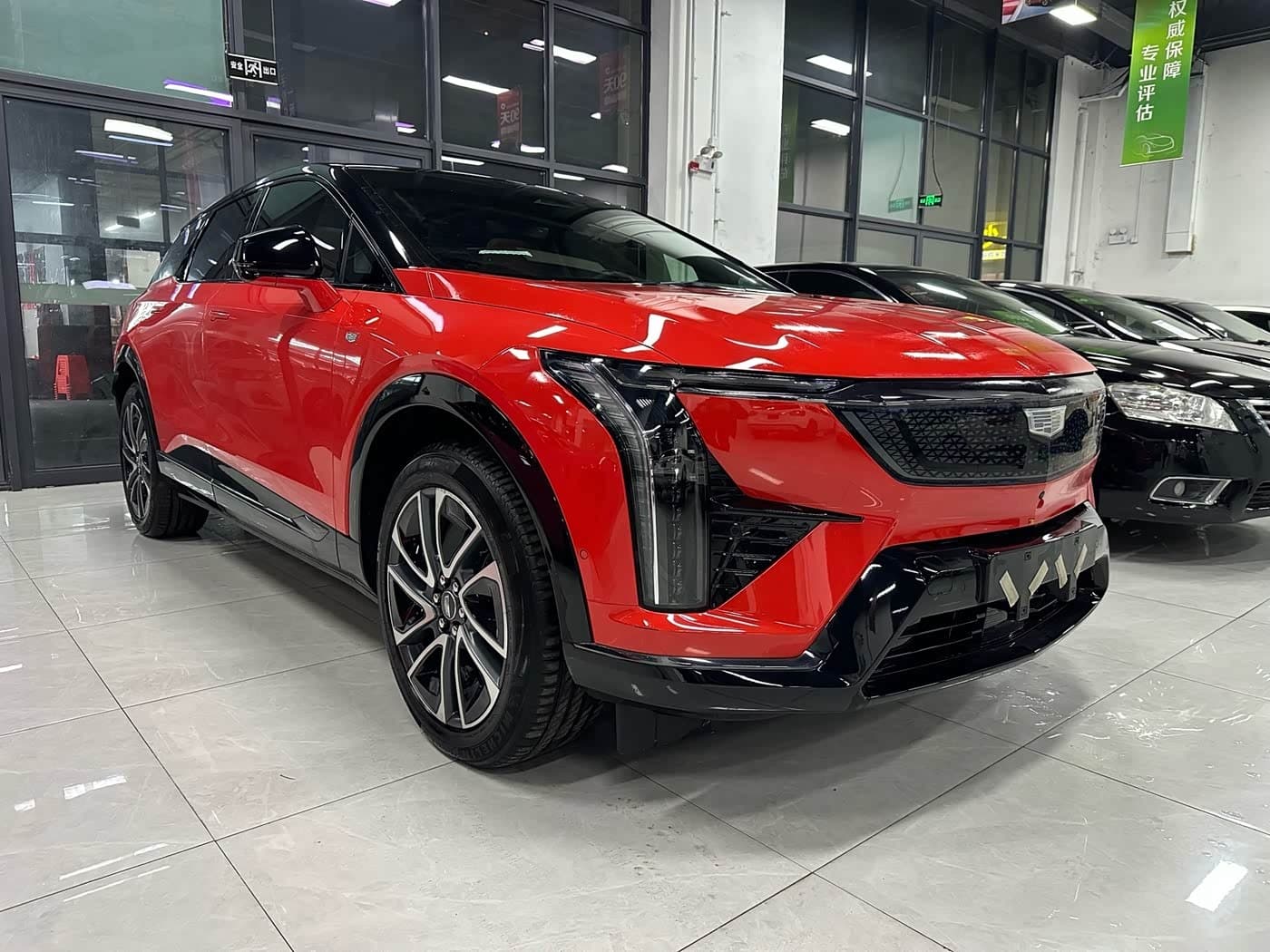2024 Cadillac IQ Ao Ge Red, 5,000 km, China export – photo 3
