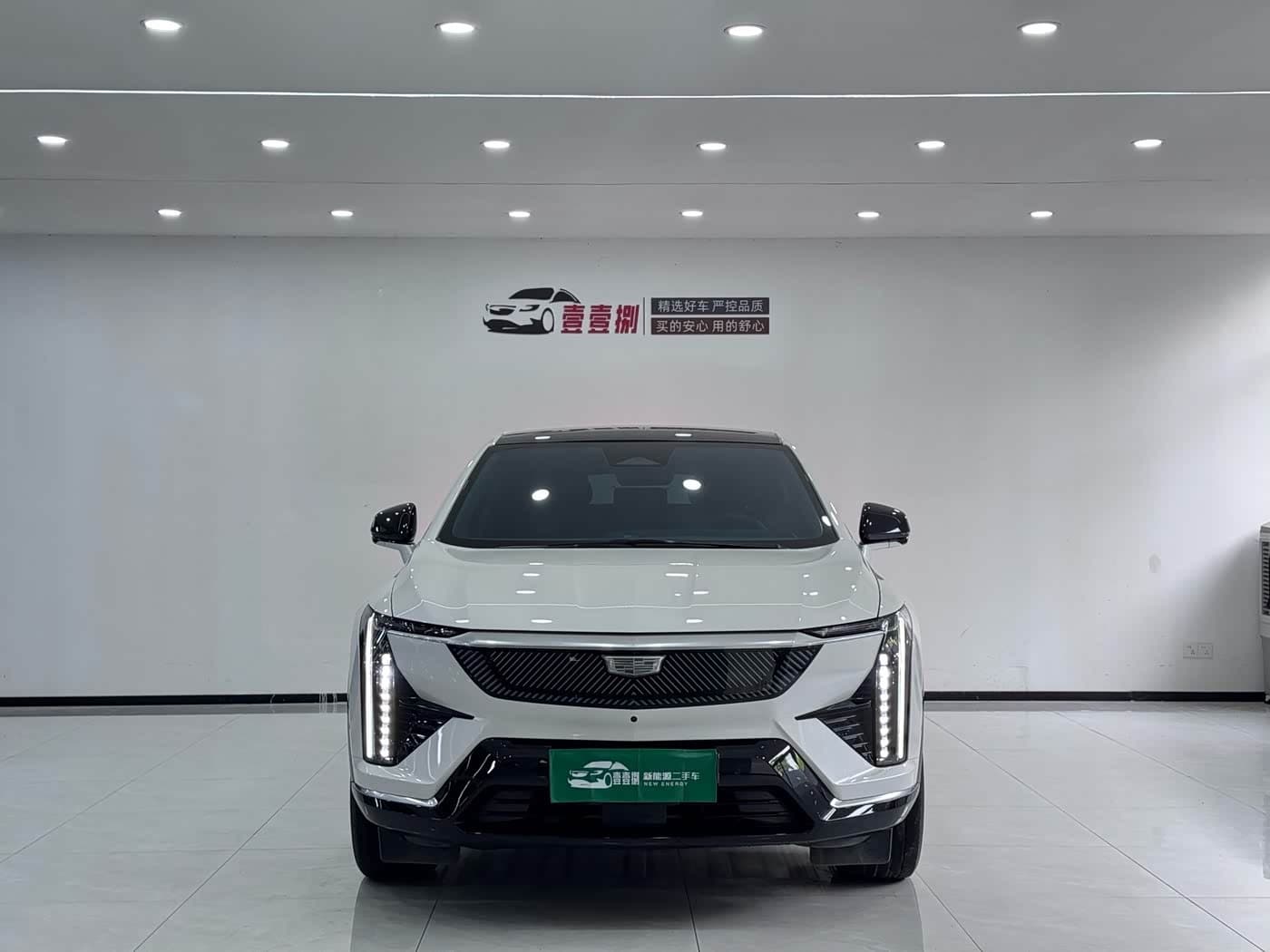 2024 Cadillac IQ Ao Ge White, 49,000 km, China export – photo 2