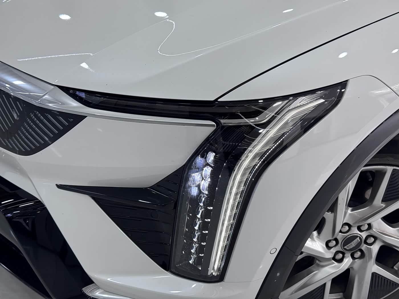2024 Cadillac IQ Ao Ge White, 49,000 km, China export – photo 6