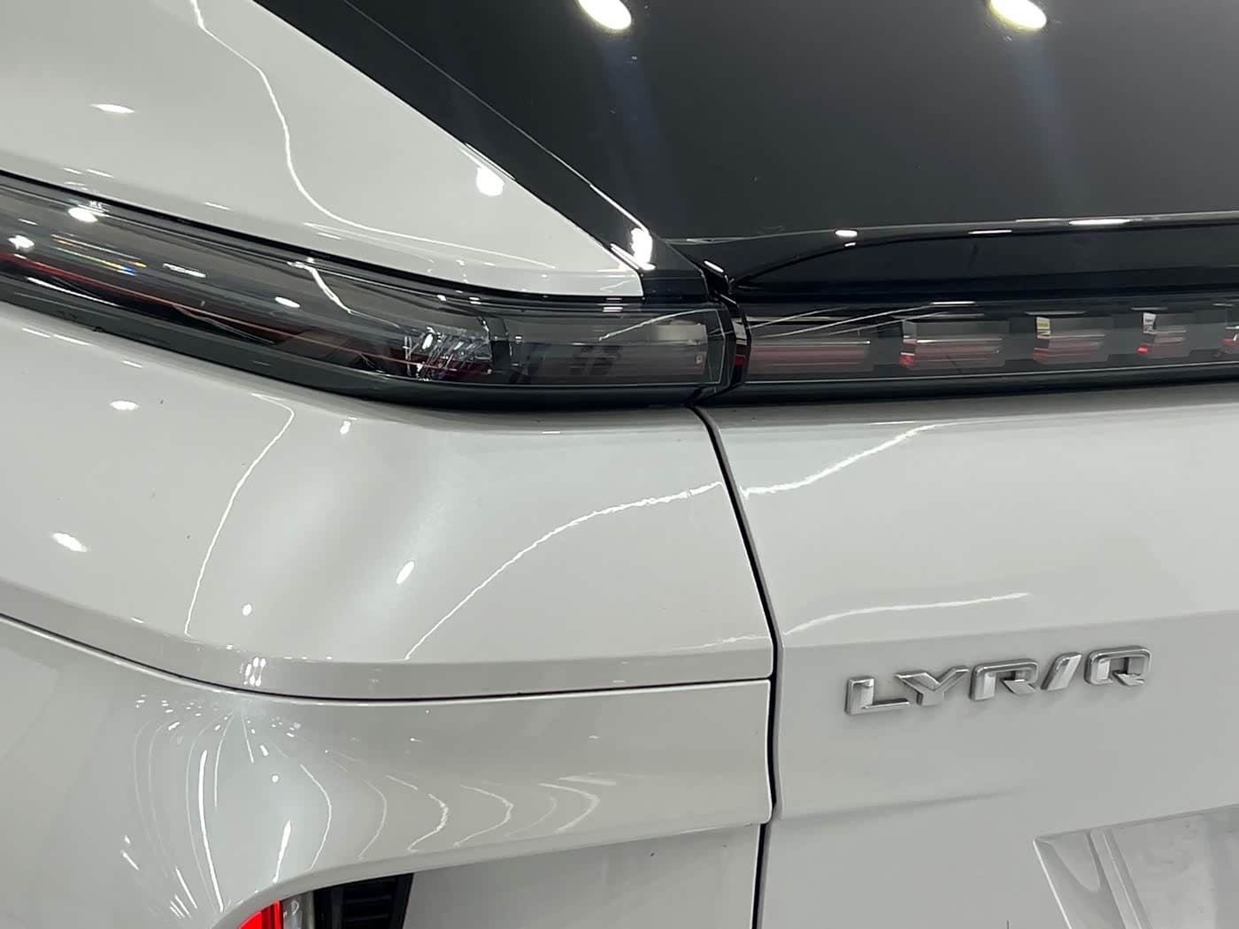 2022 Cadillac IQ Rui Ge White, 36,000 km, China export – photo 7