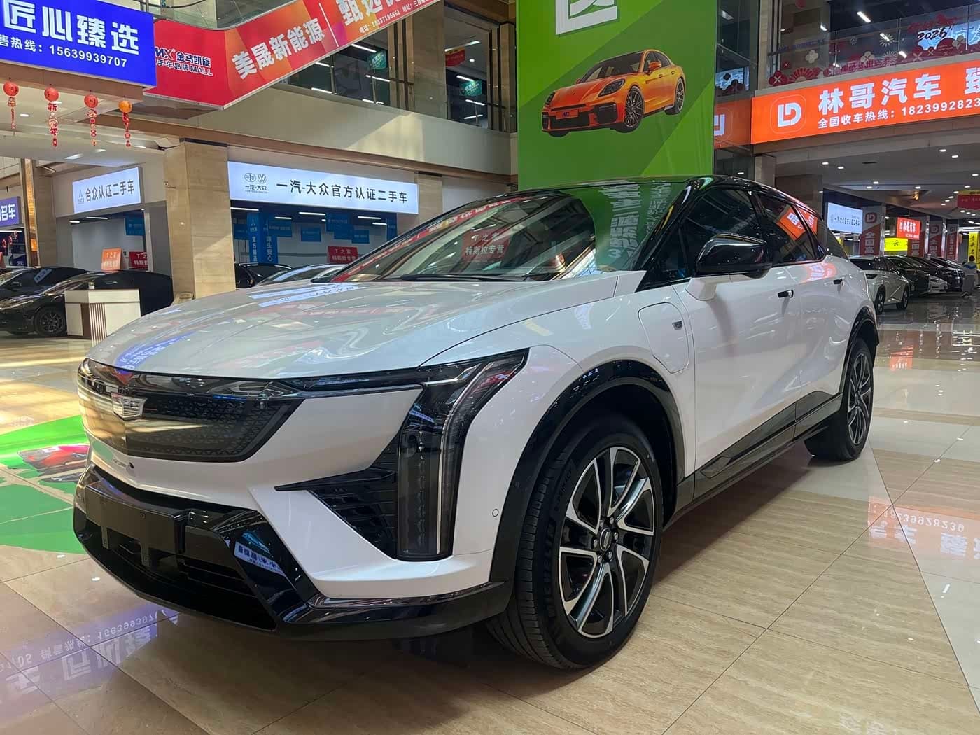 2024 Cadillac IQ Ao Ge White, 38,000 km, China export – photo 1