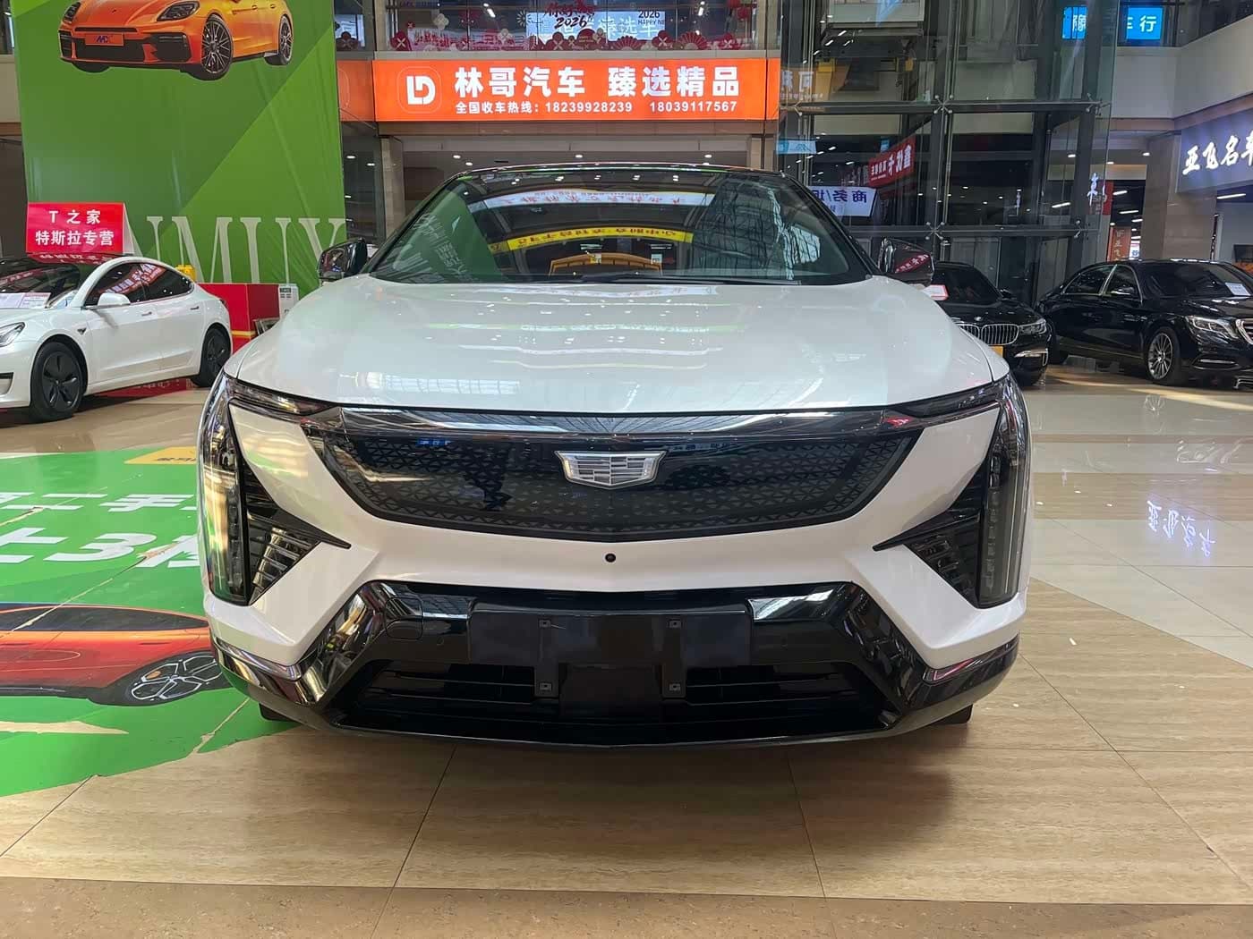 2024 Cadillac IQ Ao Ge White, 38,000 km, China export – photo 2