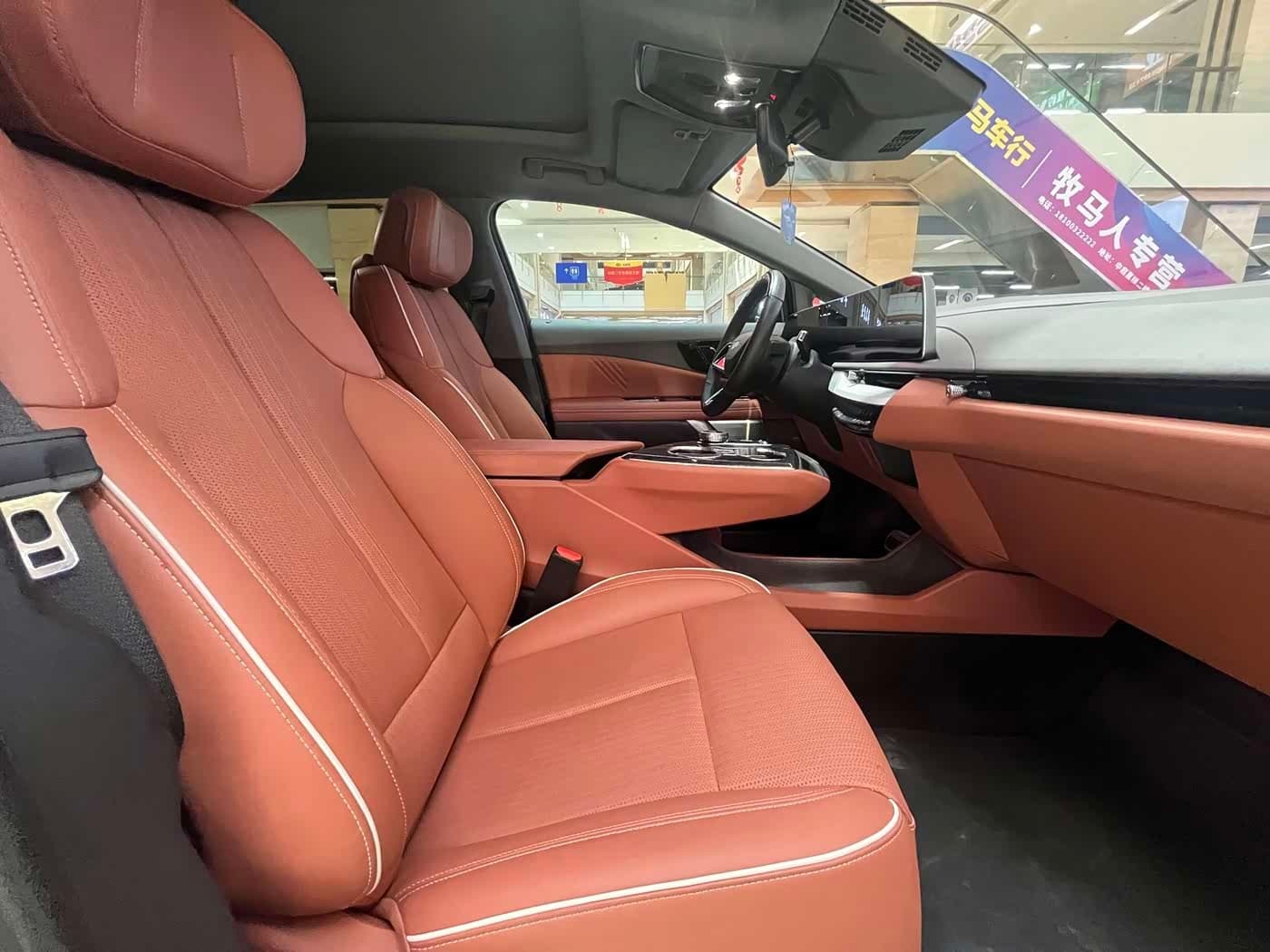 2024 Cadillac IQ Ao Ge White, 38,000 km, China export – photo 16