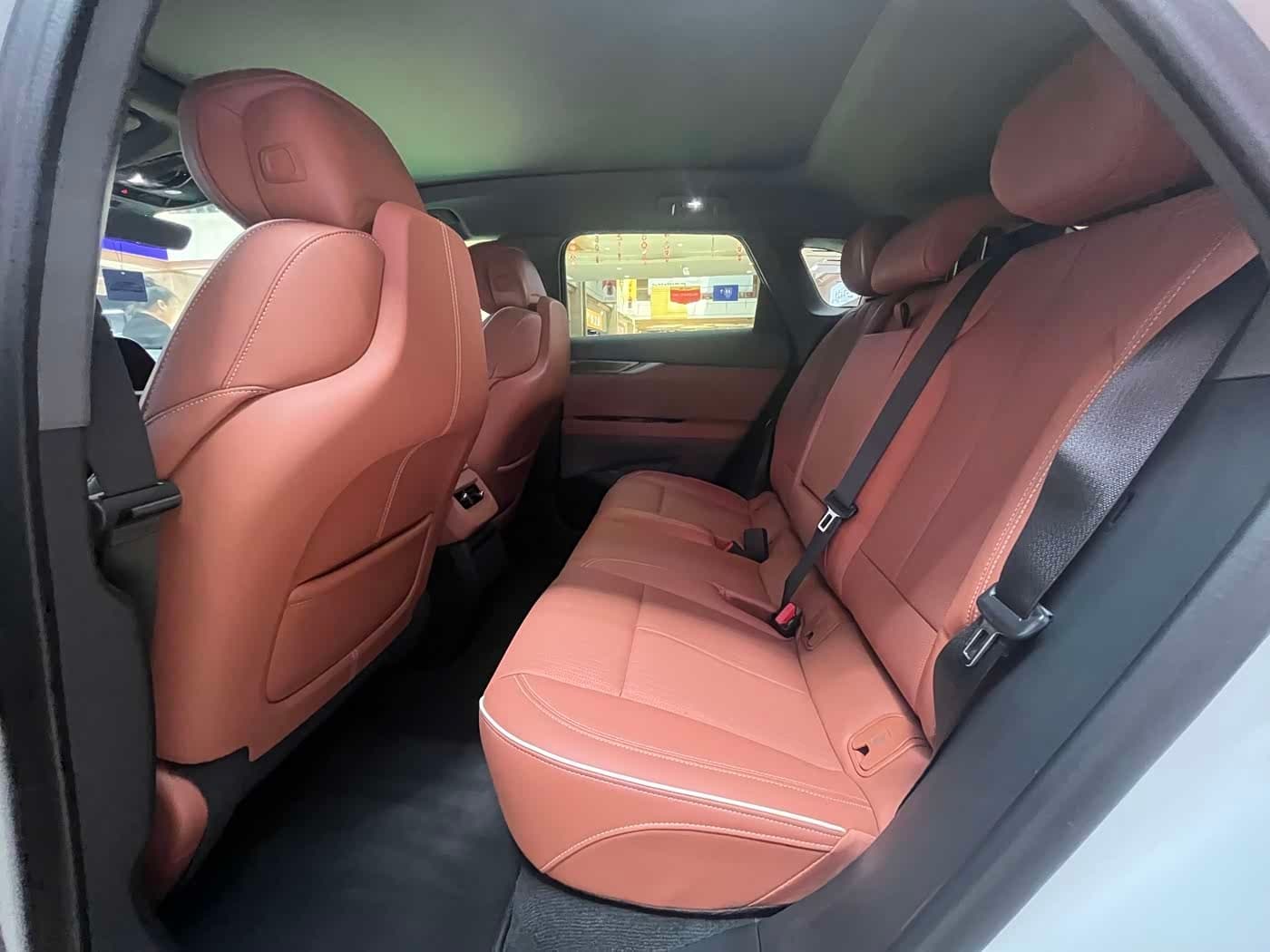2024 Cadillac IQ Ao Ge White, 38,000 km, China export – photo 11