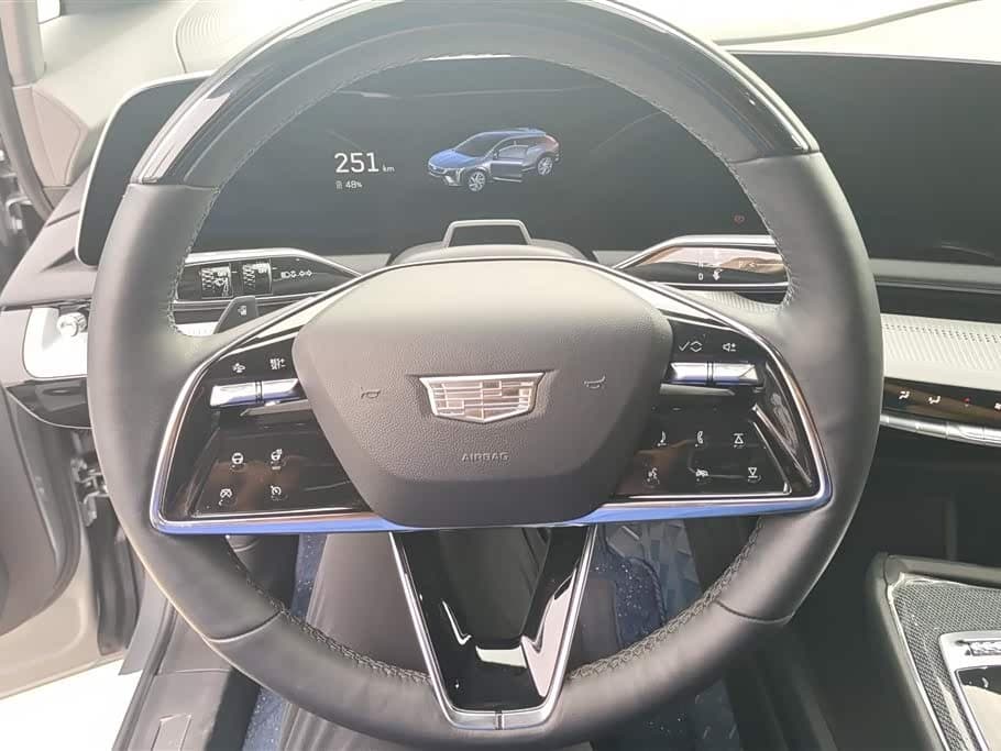 2024 Cadillac IQ Ao Ge رمادي فضي, 52,000 km, China export – photo 15