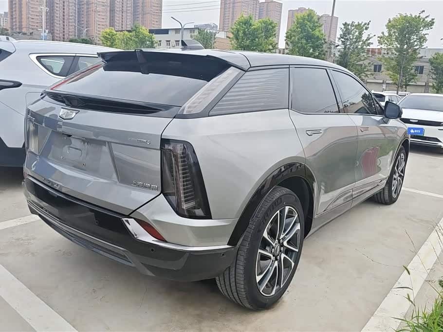 2024 Cadillac IQ Ao Ge رمادي فضي, 52,000 km, China export – photo 3