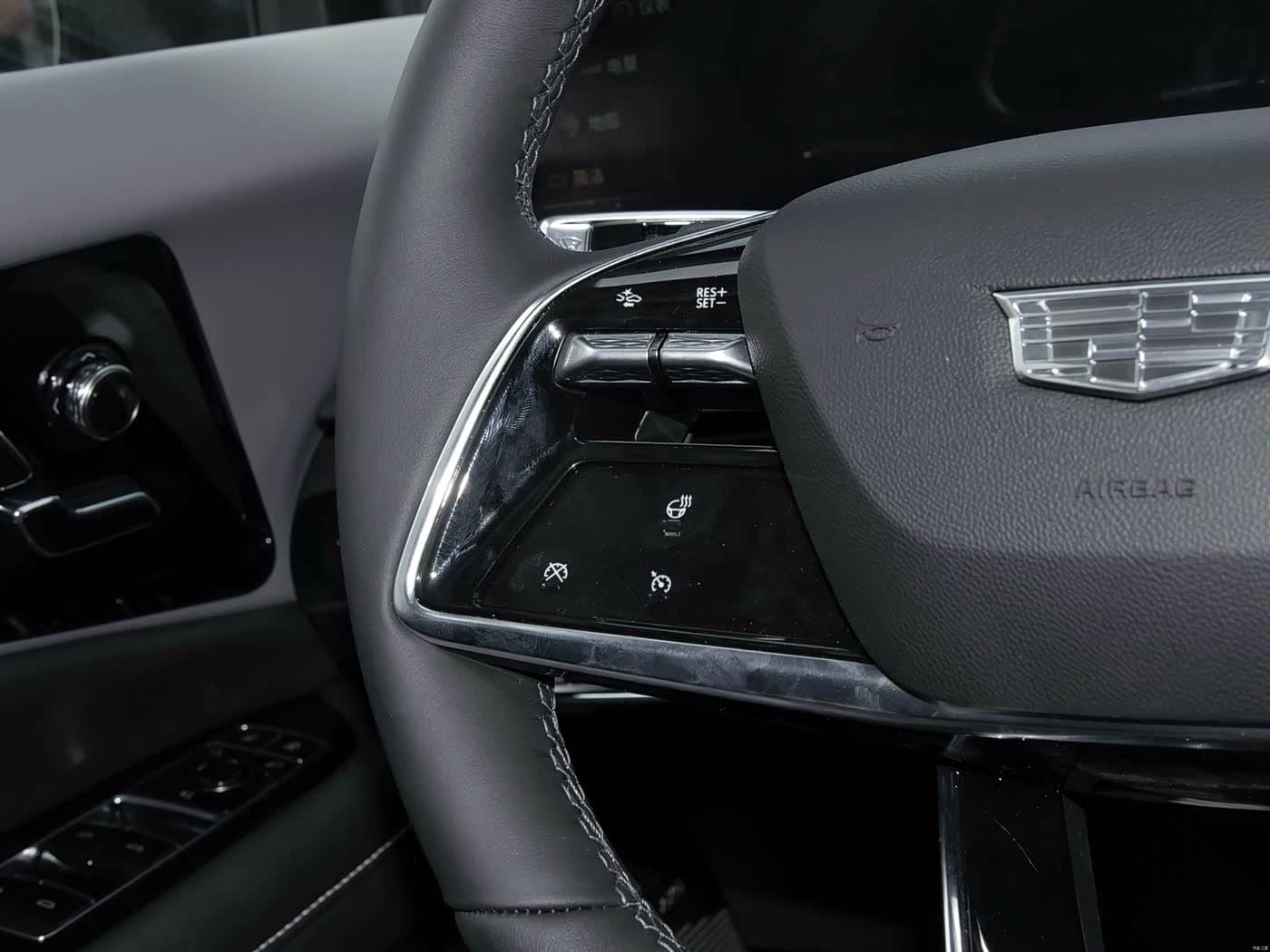 2024 Cadillac IQ Ao Ge رمادي فضي, 18,000 km, China export – photo 11