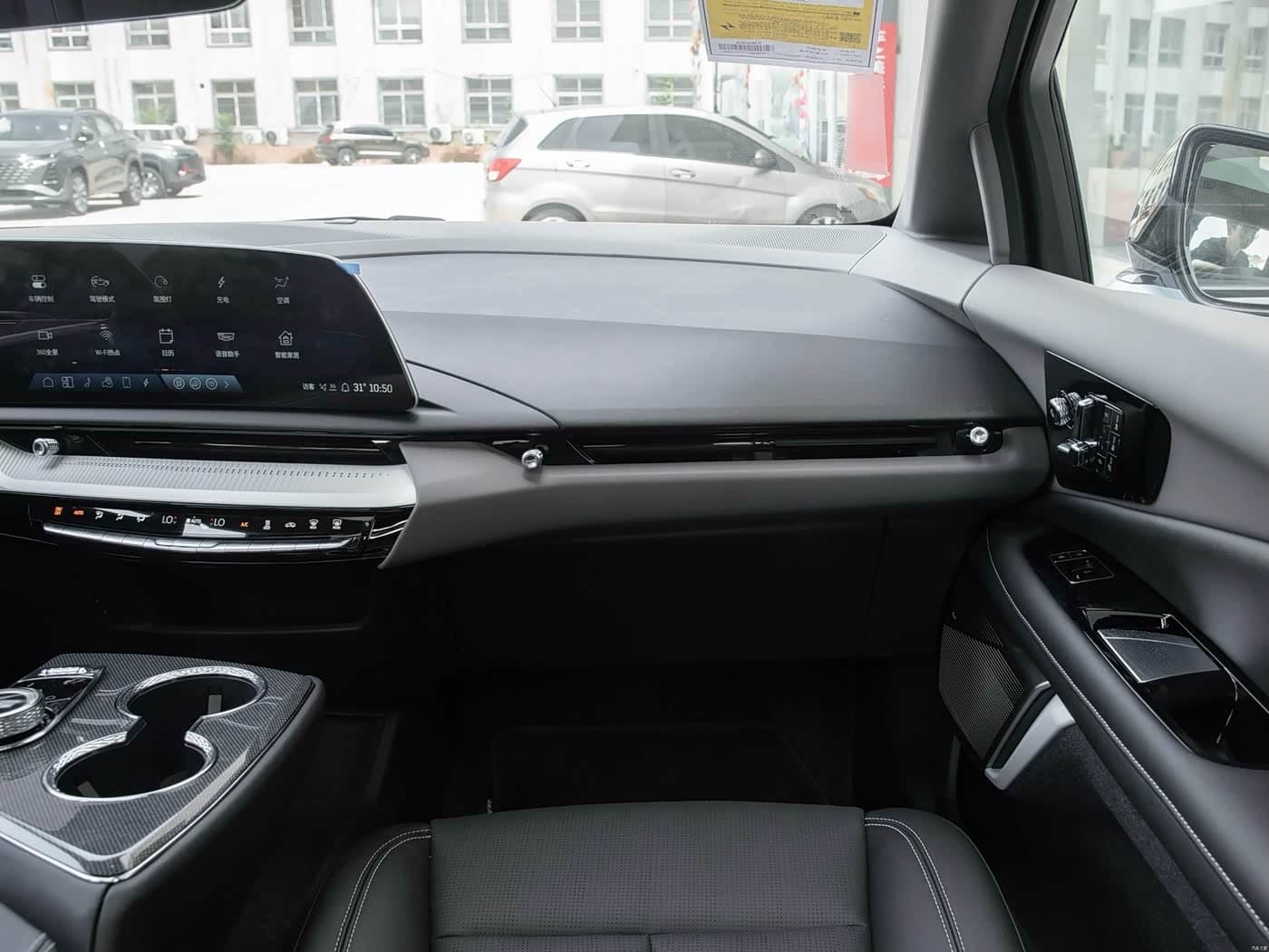 2024 Cadillac IQ Ao Ge رمادي فضي, 18,000 km, China export – photo 7