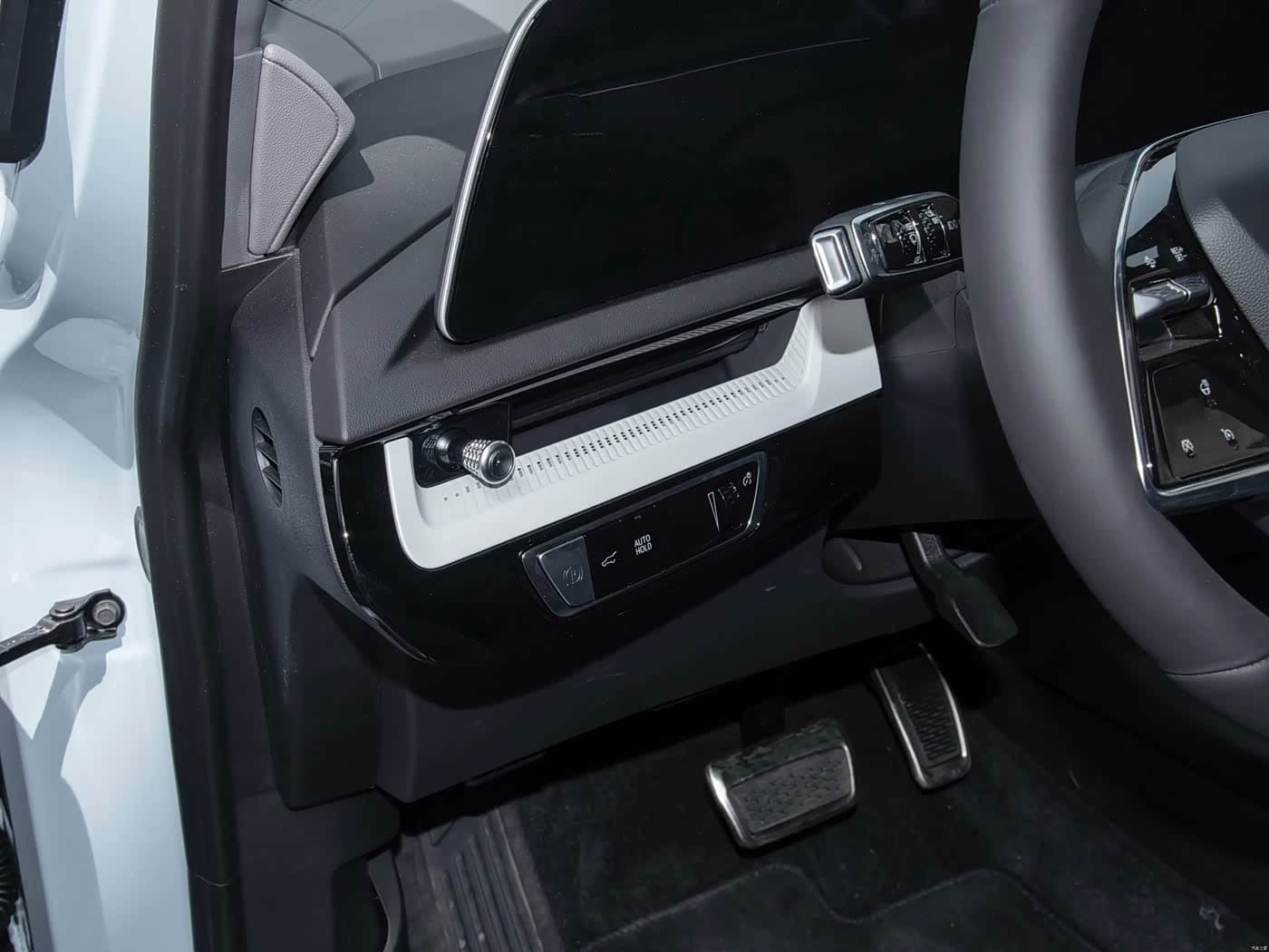 2024 Cadillac IQ Ao Ge رمادي فضي, 18,000 km, China export – photo 9