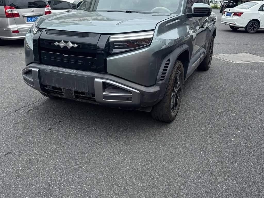 2025 Fang Cheng Bao Titanium 3 Silbergrau, 14,000 km, China export – photo 1