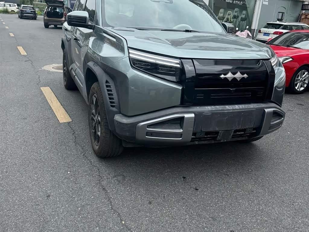 2025 Fang Cheng Bao Titanium 3 Silbergrau, 14,000 km, China export – photo 3