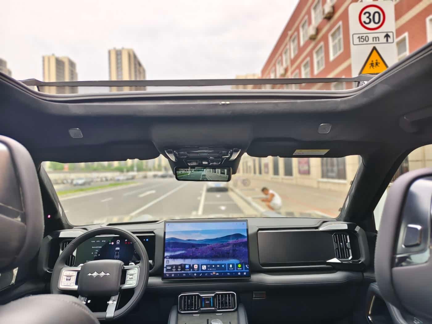 2024 Fang Cheng Bao Leopard 8 Black, 19,000 km, China export – photo 15