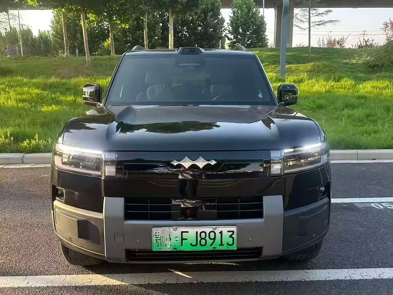 2025 Fang Cheng Bao Titanium 7 Black, 10,000 km, China export – photo 2