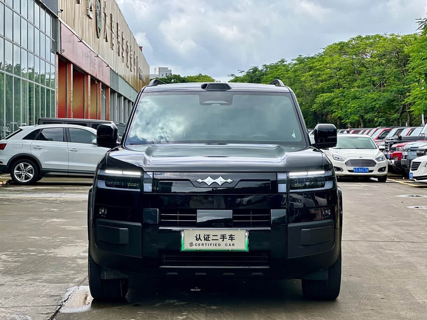 2025 Fang Cheng Bao Titanium 7 Black, 36,000 km, China export – photo 2