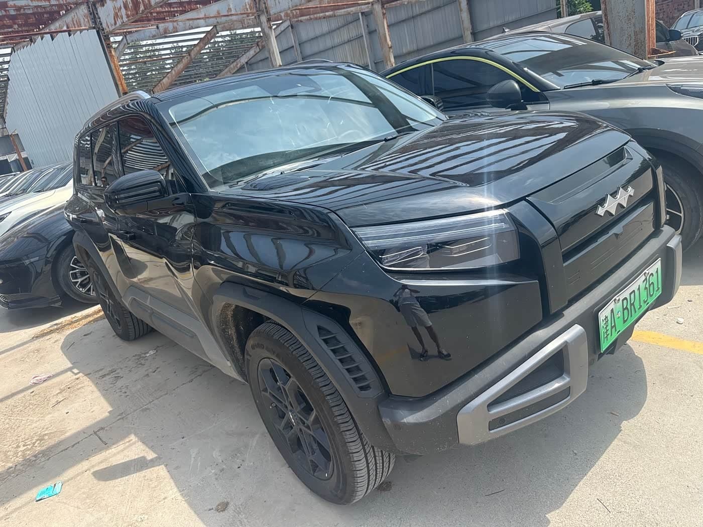 2025 Fang Cheng Bao Titanium 3 Black, 4,300 km, China export – photo 3