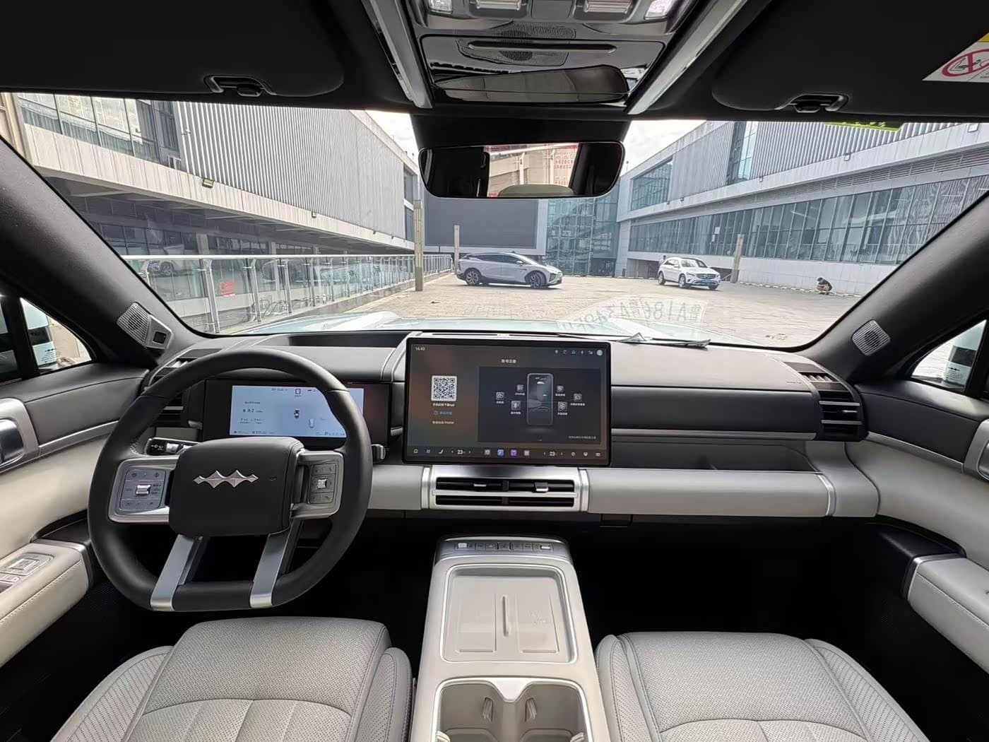 2025 Fang Cheng Bao Titanium 7 Zilvergrijs, 2,000 km, China export – photo 7