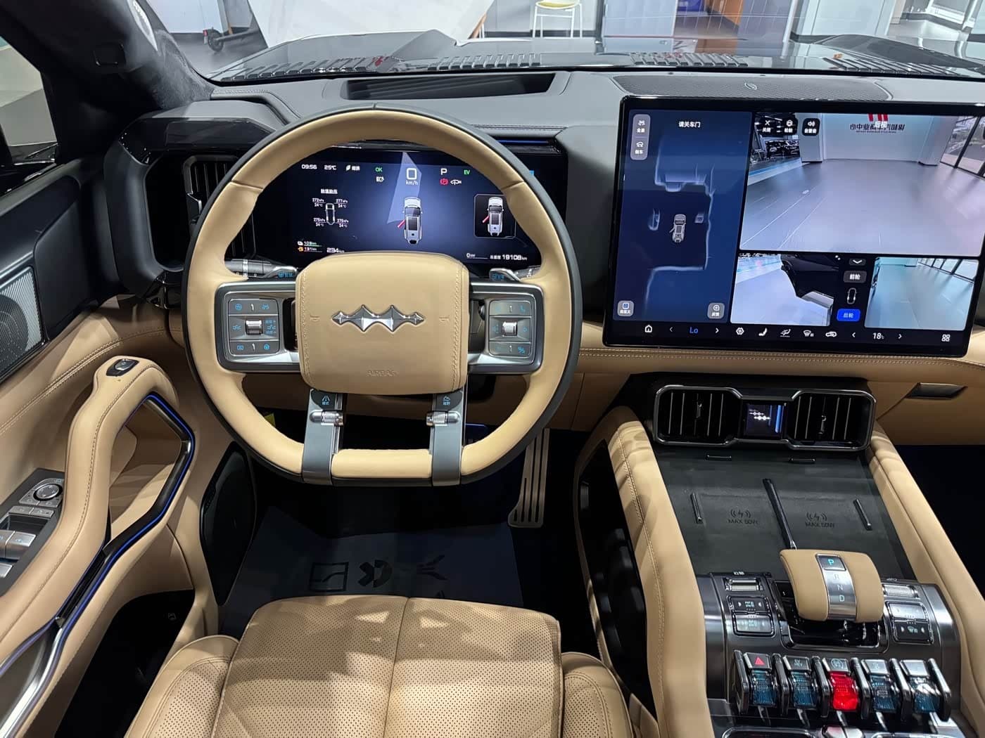 2024 Fang Cheng Bao Leopard 8 Black, 18,000 km, China export – photo 13