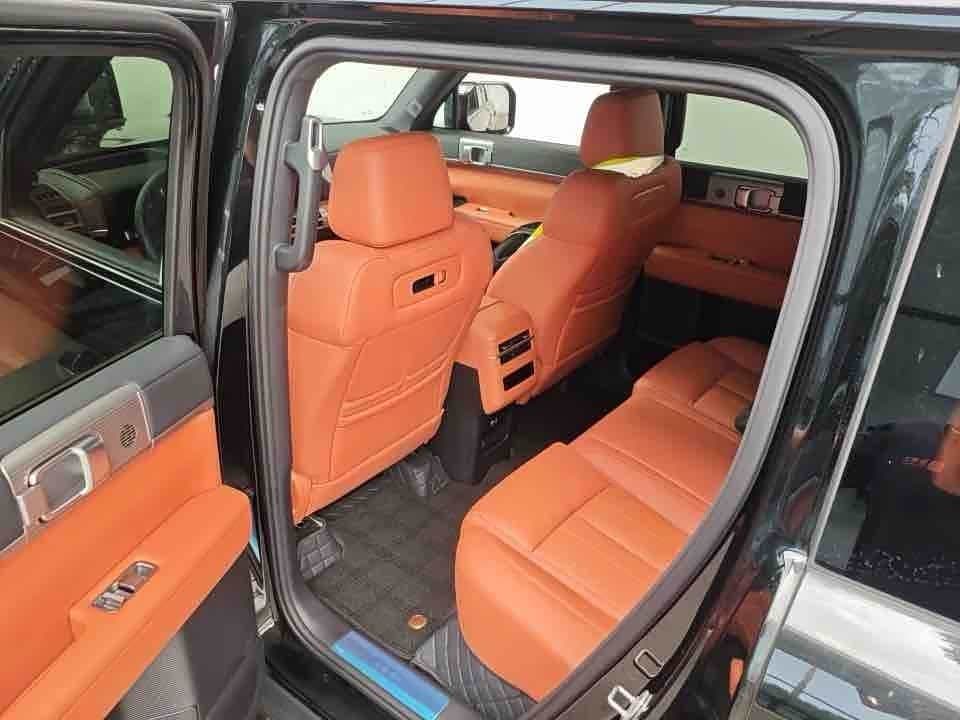 2025 Fang Cheng Bao Titanium 7 Black, 100 km, China export – photo 6