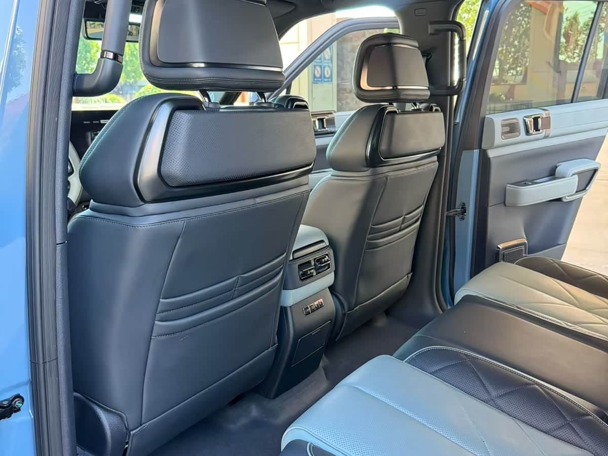 2024 Fang Cheng Bao Leopard 5 Blue, 46,000 km, China export – photo 5