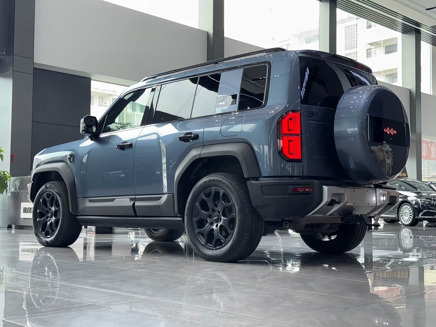 2023 Fang Cheng Bao Leopard 5 Blue, 30,000 km, China export – photo 10