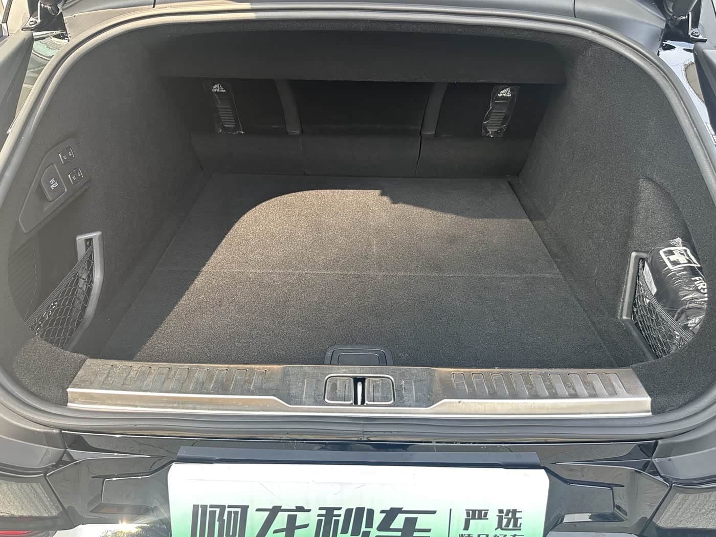 2022 Hiphi Z Silbergrau, 18,600 km, China export – photo 19