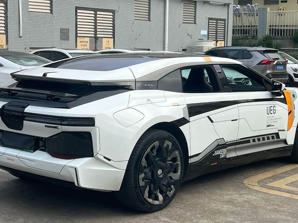 2022 Hiphi Z White, 41,000 km, China export – photo 9