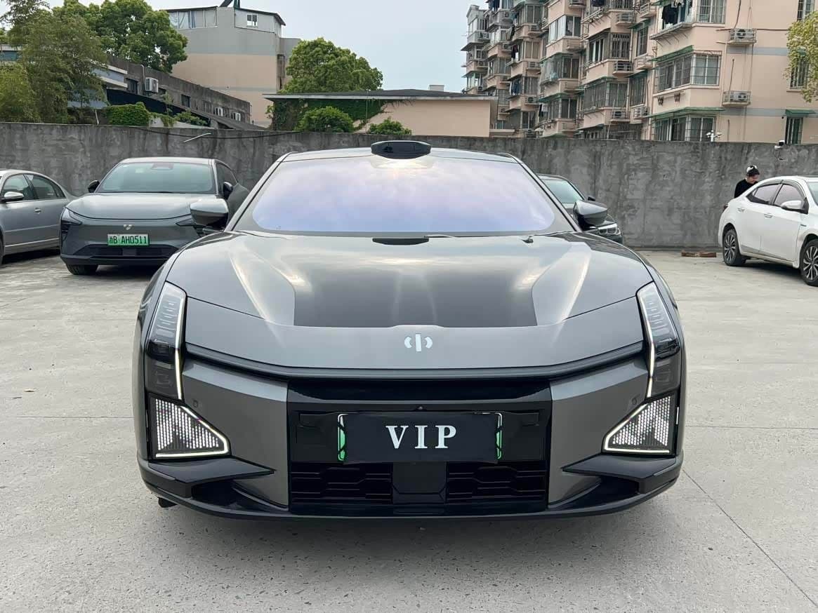 2022 Hiphi Z Zilvergrijs, 33,000 km, China export – photo 2