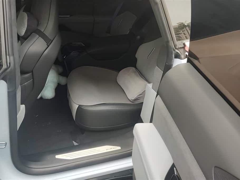 2022 Hiphi Z White, 31,000 km, China export – photo 11