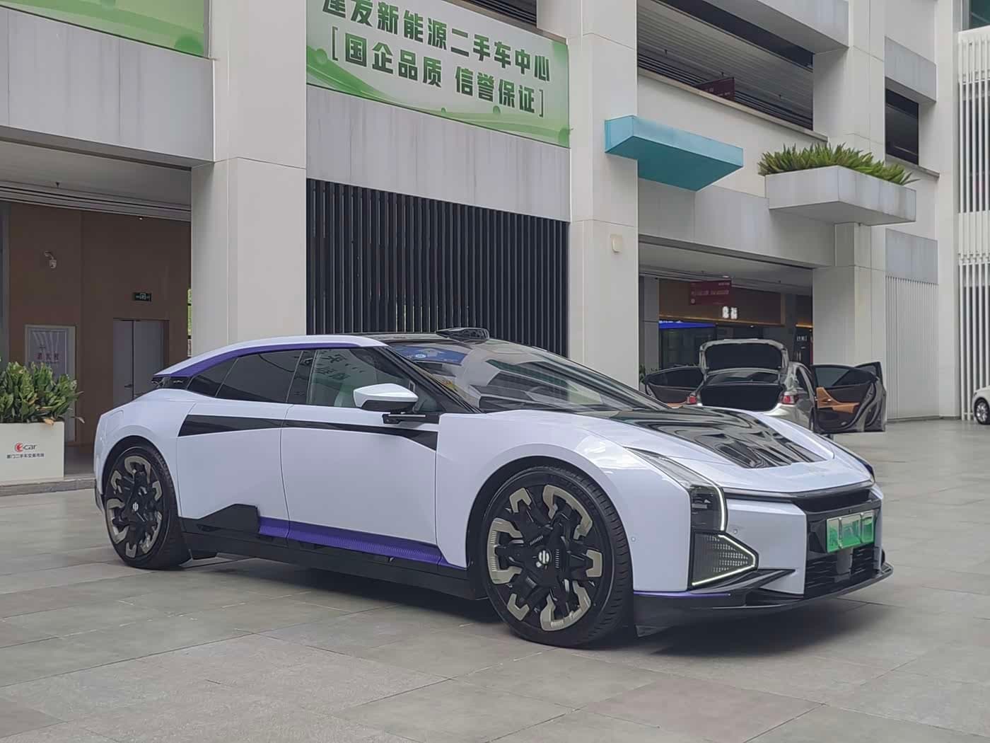 2023 Hiphi Z Blue, 4,500 km, China export – photo 3