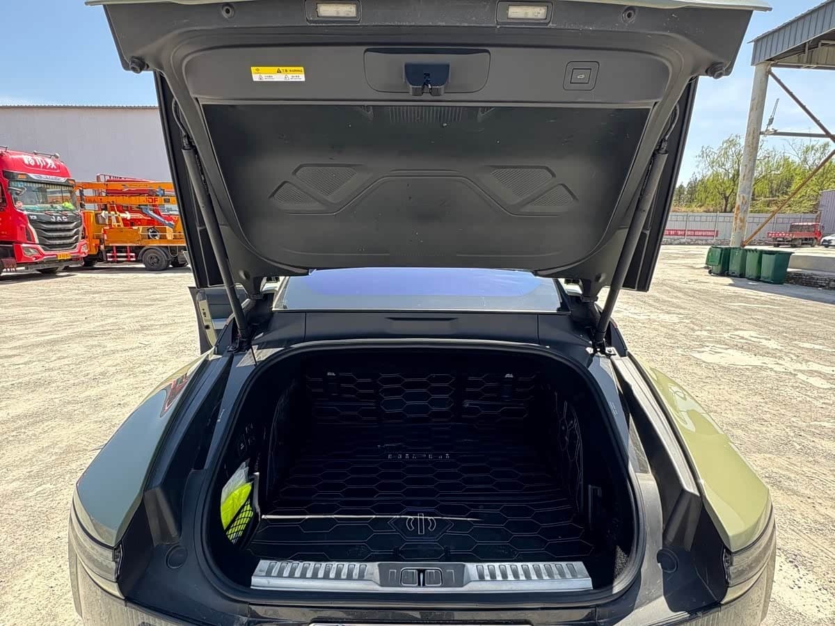 2022 Hiphi Z Green, 30,000 km, China export – photo 19