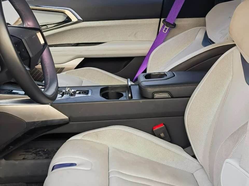 2022 Hiphi Z Blue, 13,700 km, China export – photo 5