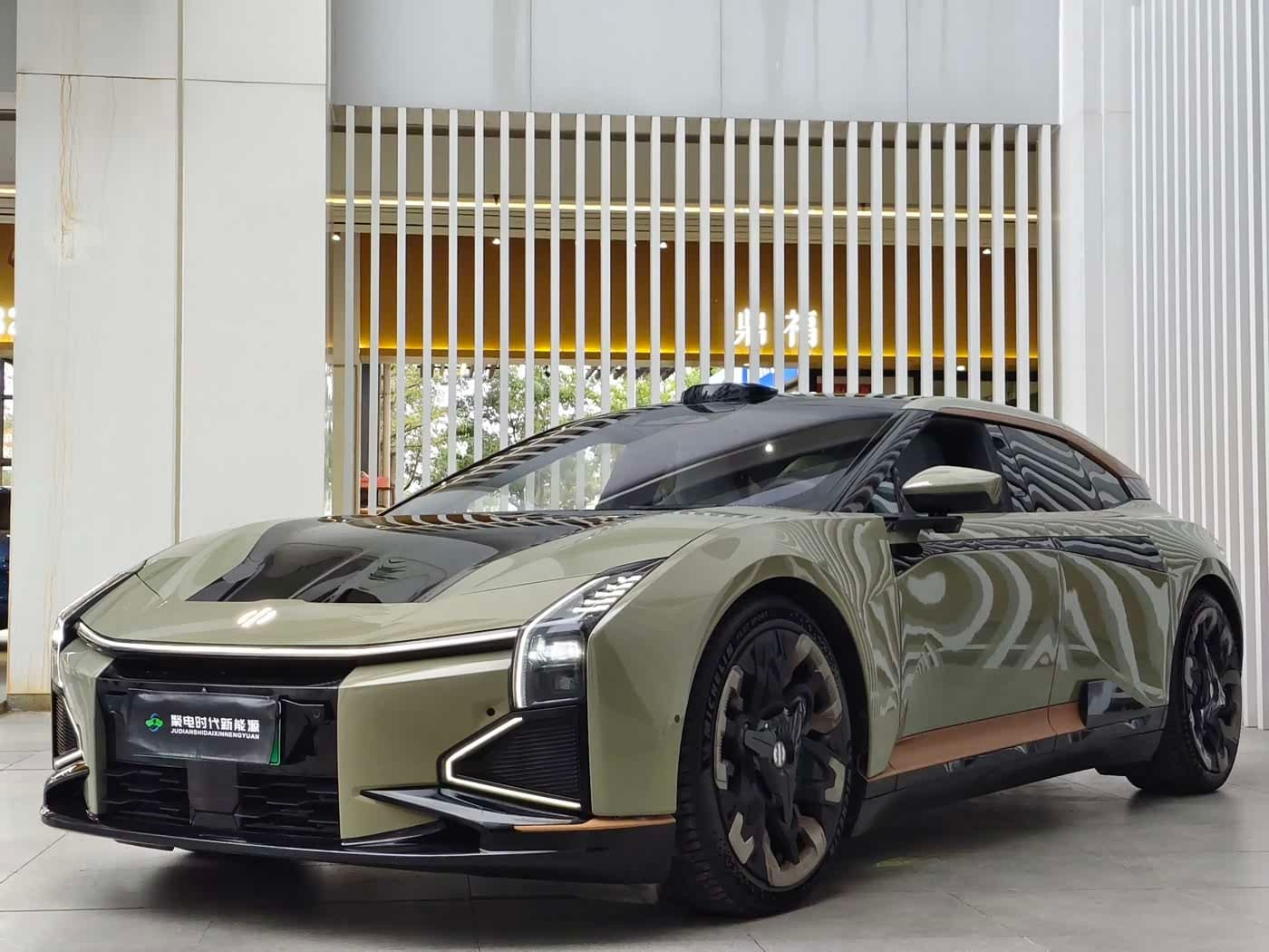 2023 Hiphi Z Green, 11,000 km, China export – photo 1