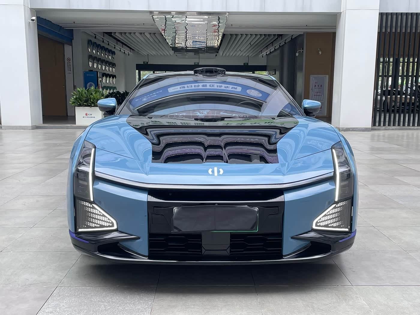 2022 Hiphi Z Blue, 12,000 km, China export – photo 2