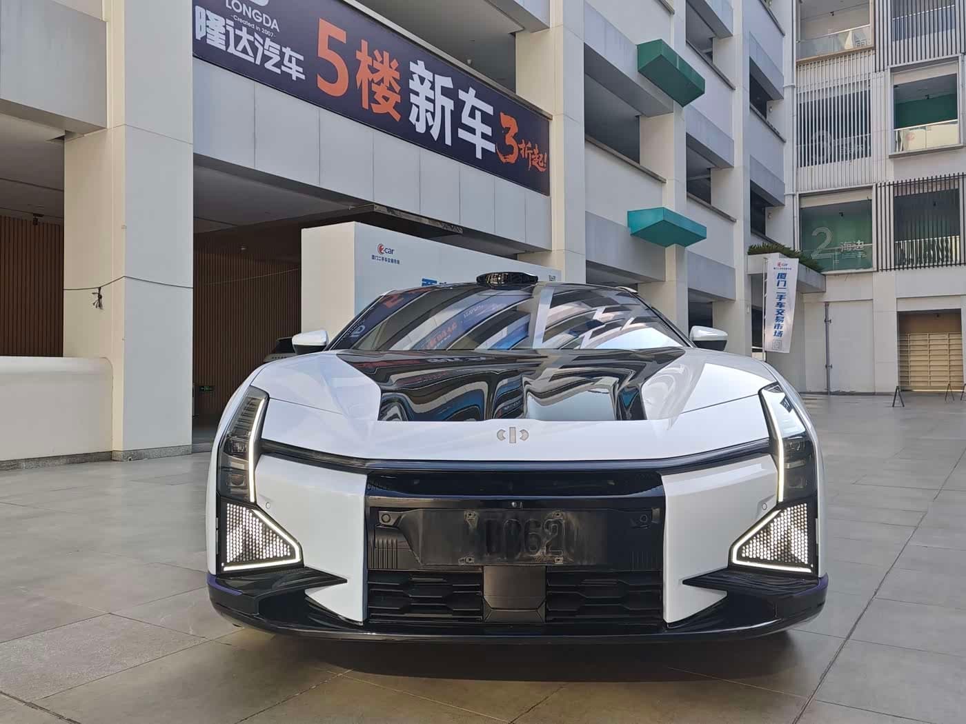 2022 Hiphi Z Blue, 1,600 km, China export – photo 2