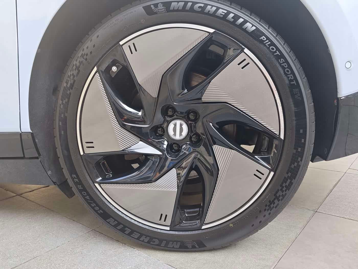 2022 Hiphi Z Blue, 1,600 km, China export – photo 11