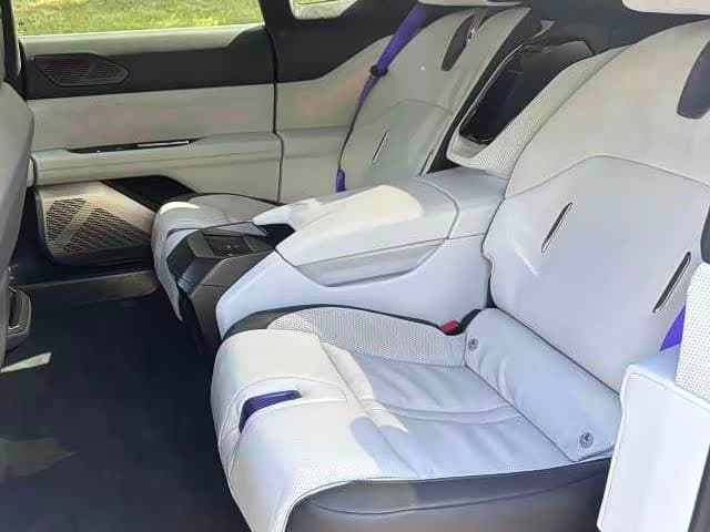 2022 Hiphi Z White, 26,500 km, China export – photo 9