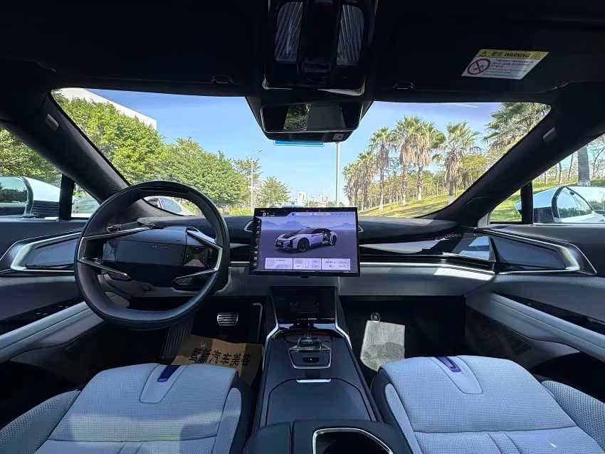 2022 Hiphi Z White, 26,500 km, China export – photo 7