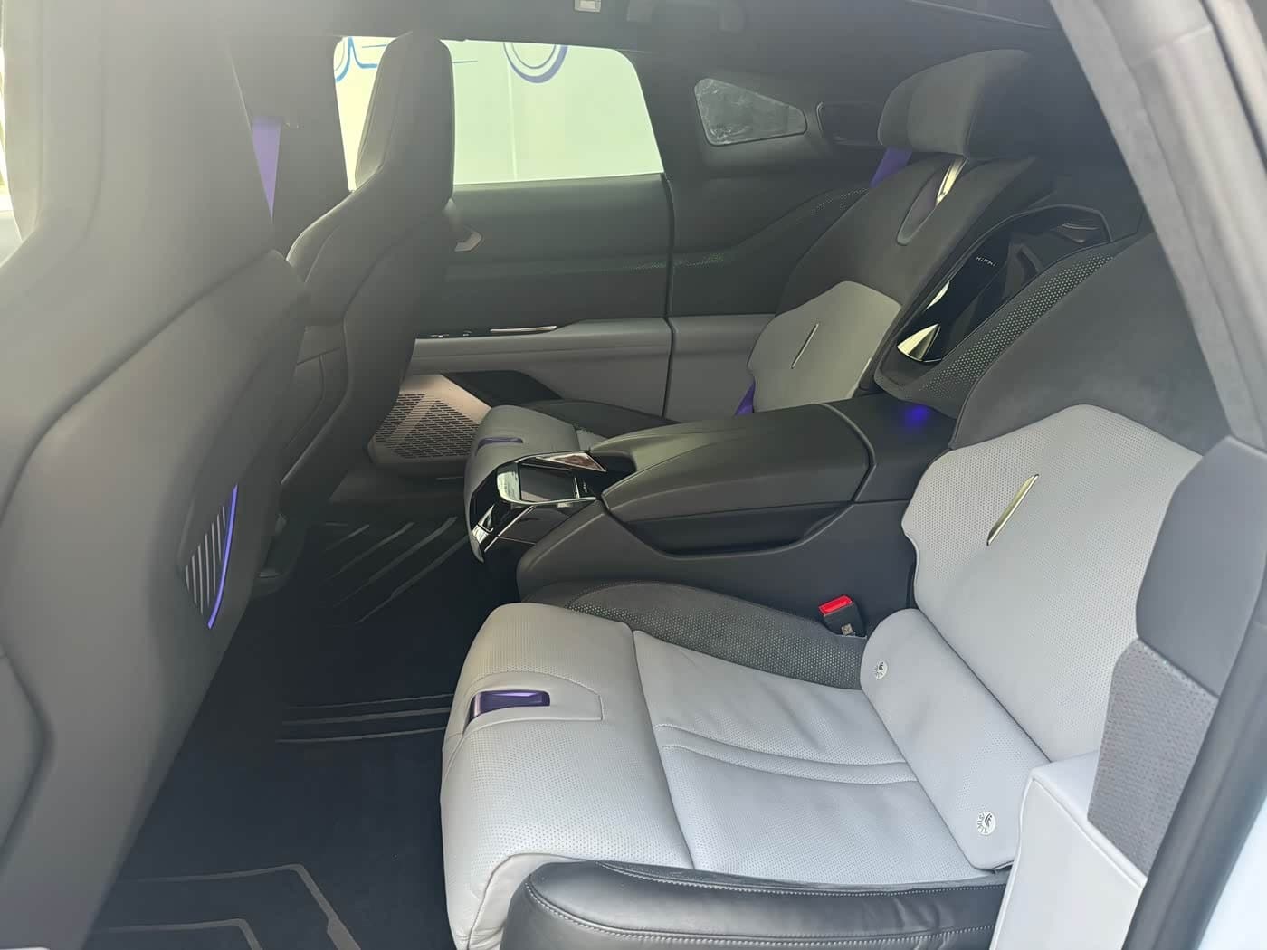 2022 Hiphi Z Blue, 18,500 km, China export – photo 6