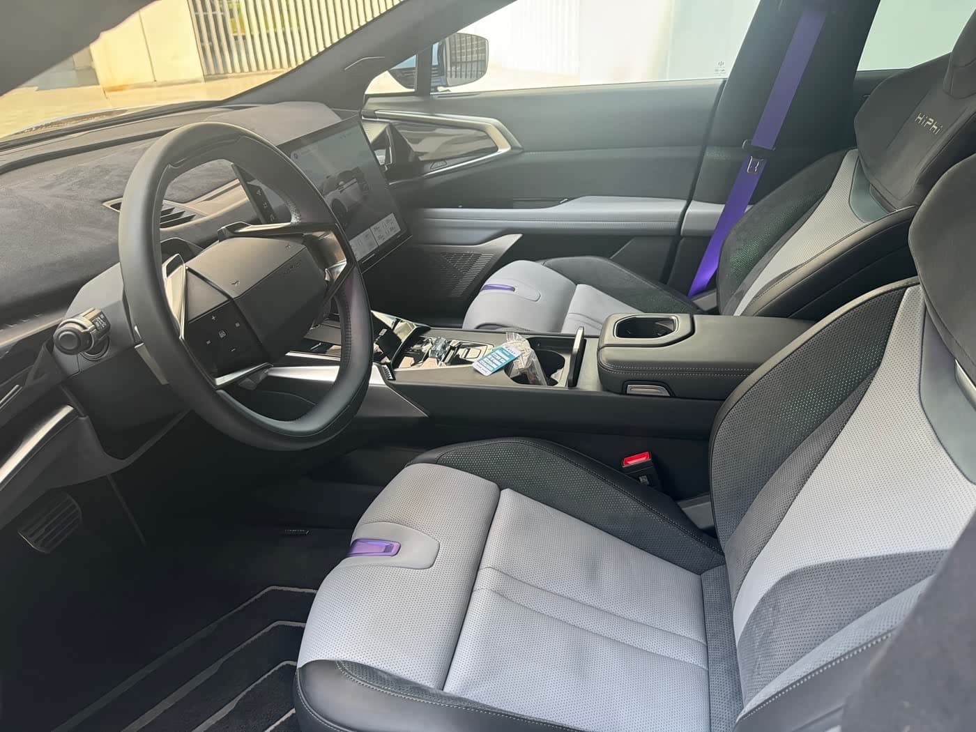 2022 Hiphi Z Blue, 18,500 km, China export – photo 4