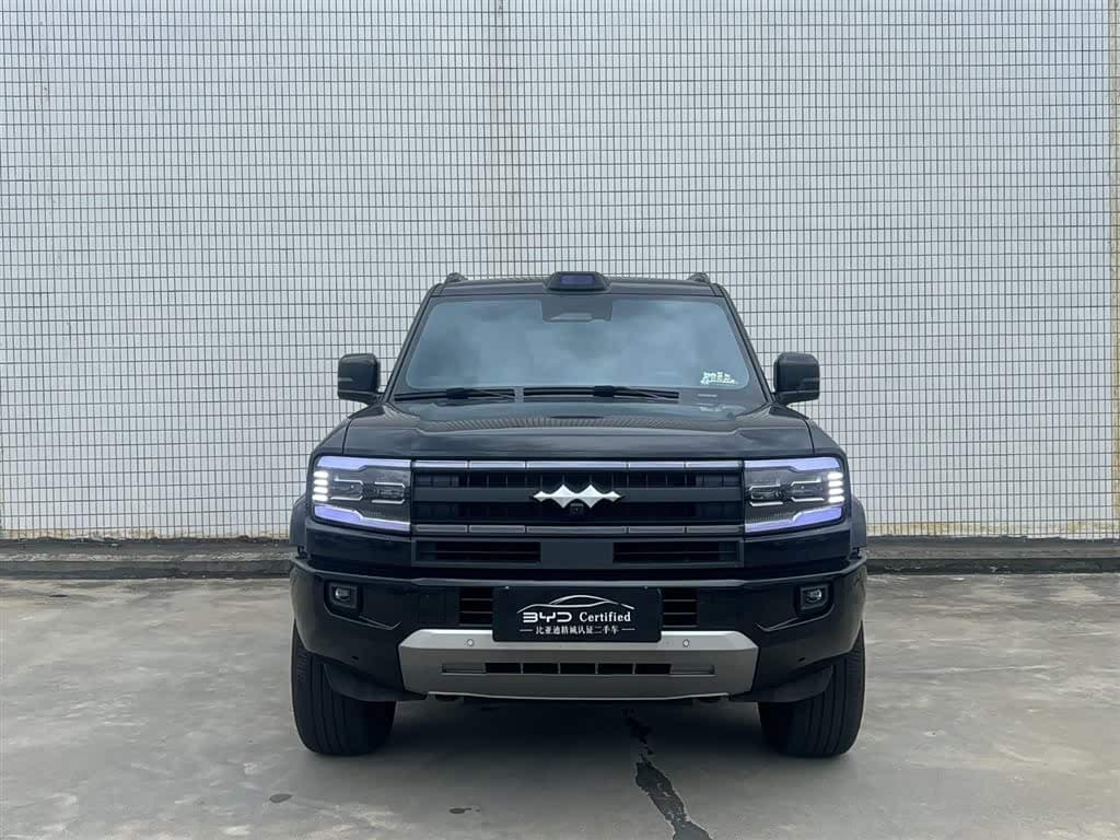 2025 Fang Cheng Bao Leopard 5 Black, 11,000 km, China export – photo 2