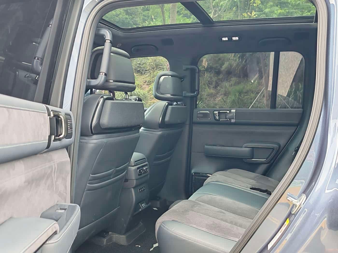 2023 Fang Cheng Bao Leopard 5 Blue, 40,000 km, China export – photo 10