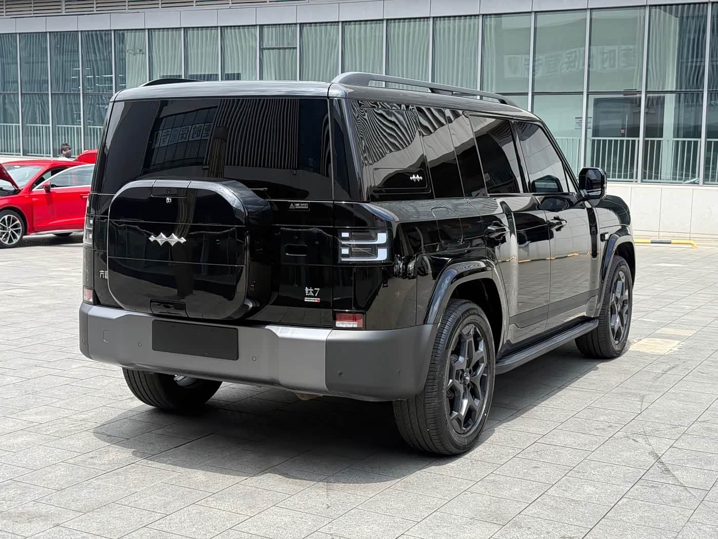 2025 Fang Cheng Bao Titanium 7 Black, 3,100 km, China export – photo 15