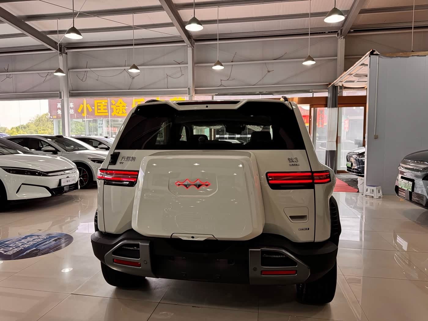 2025 Fang Cheng Bao Titanium 3 White, 100 km, China export – photo 5
