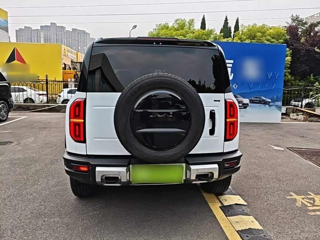 2023 Fang Cheng Bao Leopard 5 White, 72,800 km, China export – photo 6
