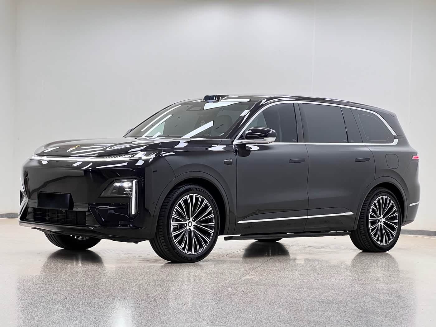 2025 Deepal Deep Blue S09 Black, 14,600 km, China export – photo 1