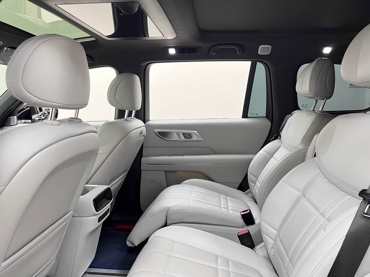 2025 Deepal Deep Blue S09 Black, 14,600 km, China export – photo 18