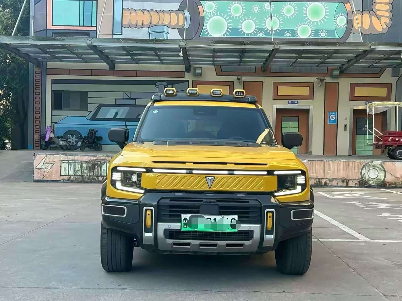 2025 Deepal Deep Blue G318 Yellow, 8,000 km, China export – photo 2