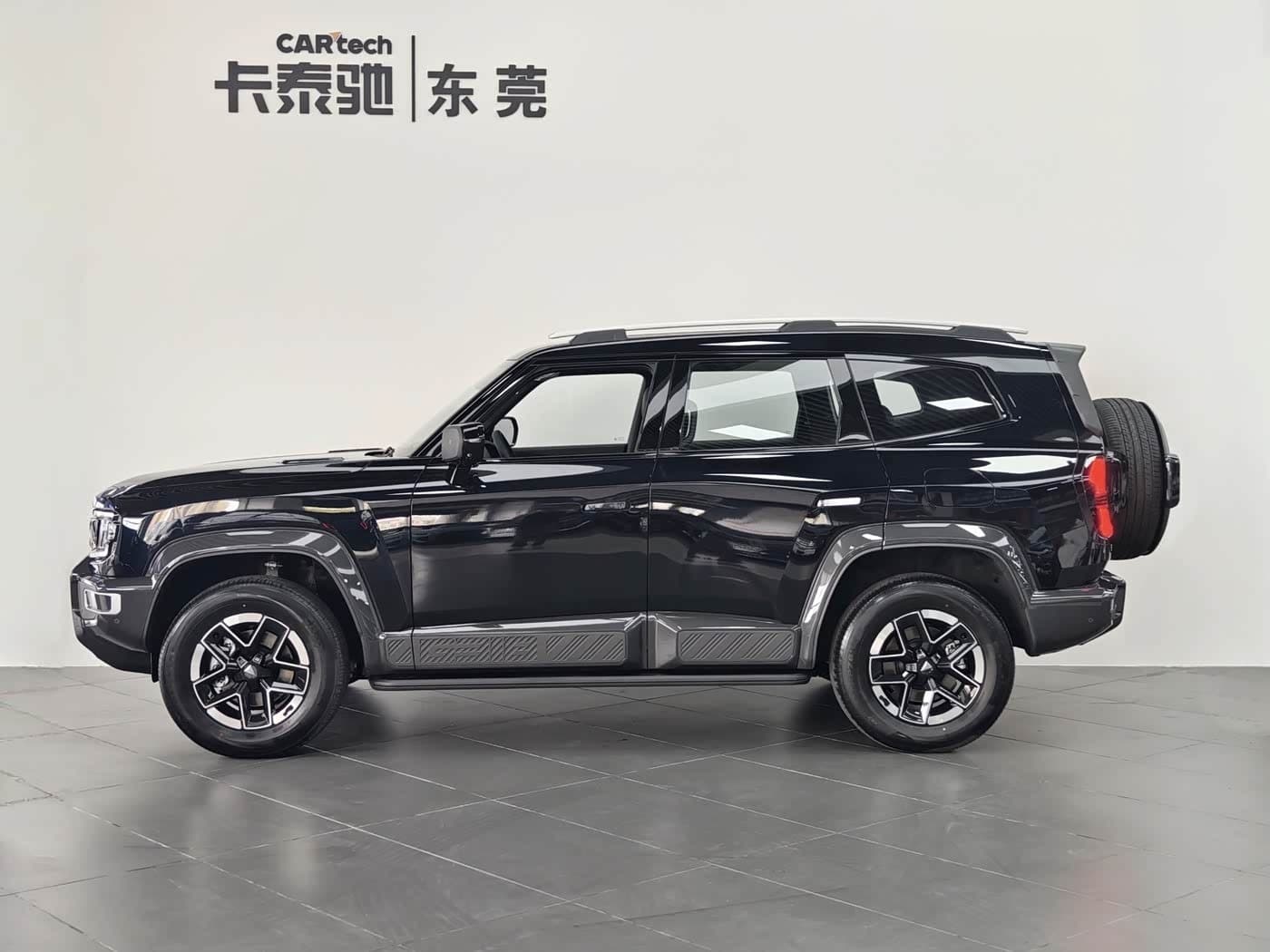 2026 Deepal Deep Blue G318 Black, 100 km, China export – photo 3