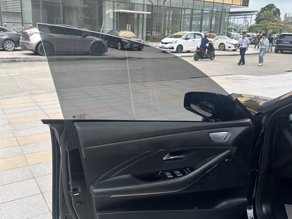 2024 Deepal SL03 Black, 43,800 km, China export – photo 12